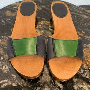 Frye Ellie Slide Sandals